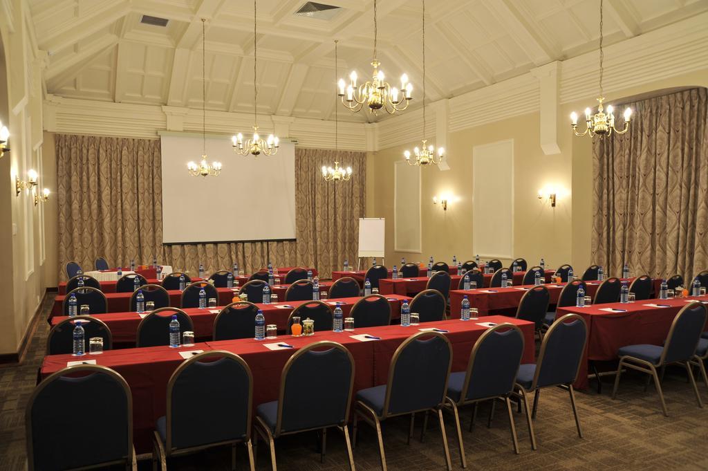 פיטרמריצברג Imperial Hotel By Misty Blue Hotels מראה חיצוני תמונה